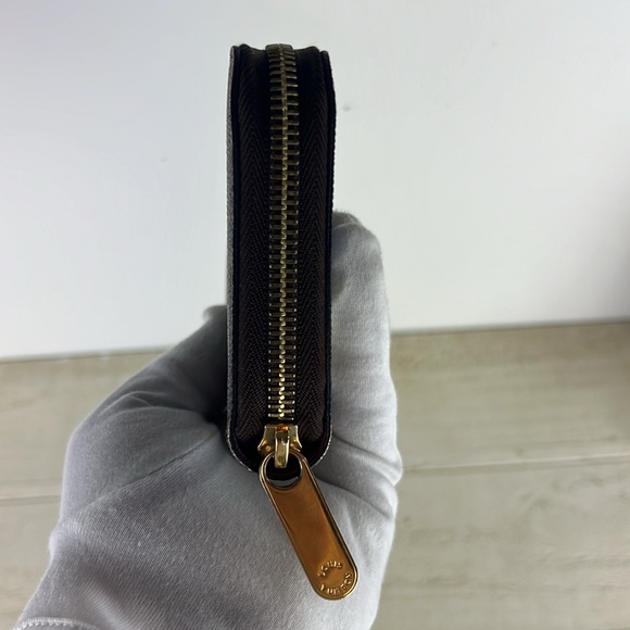 Louis Vuitton Zippy Wallet Love Lock Monogram ✅COA Included - Picture 5 of 16